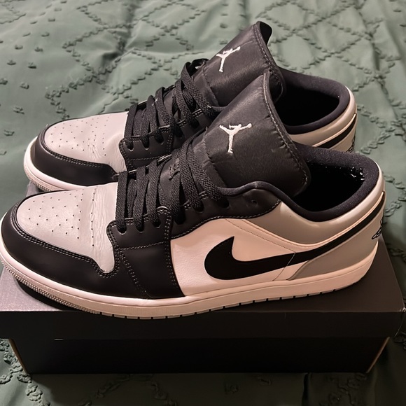 Jordan 1  Low - Size 15 
LT smoke grey /Black/White  color combo. - Picture 5 of 12